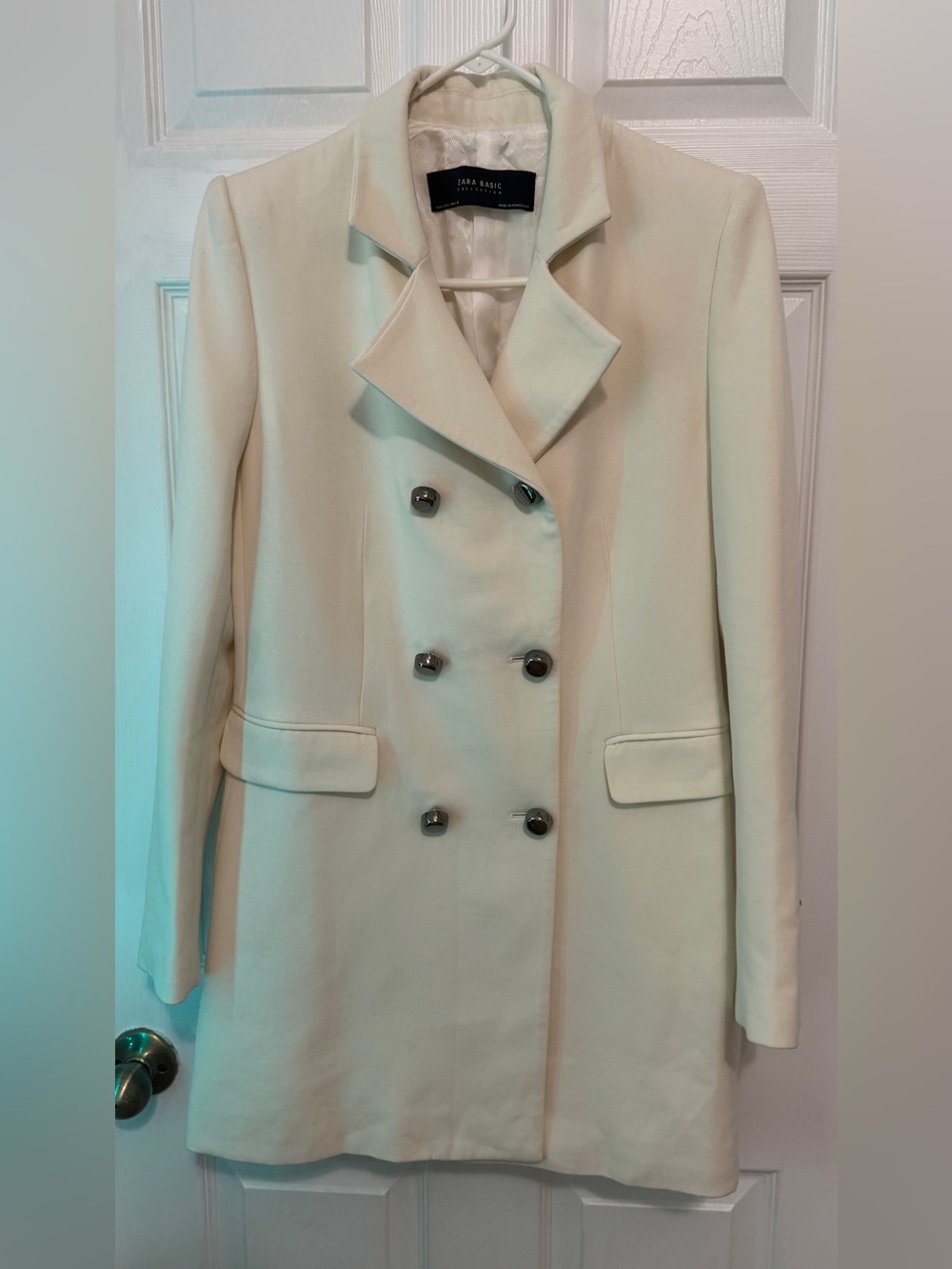 Zara Cream Double-Breasted Trench Coat